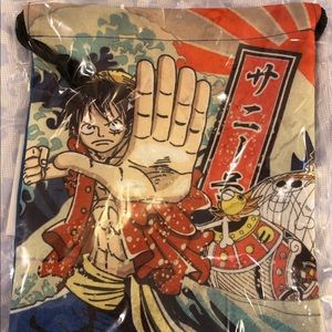 One piece cosmetic pouch